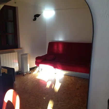 Appartement Galetas 50 *